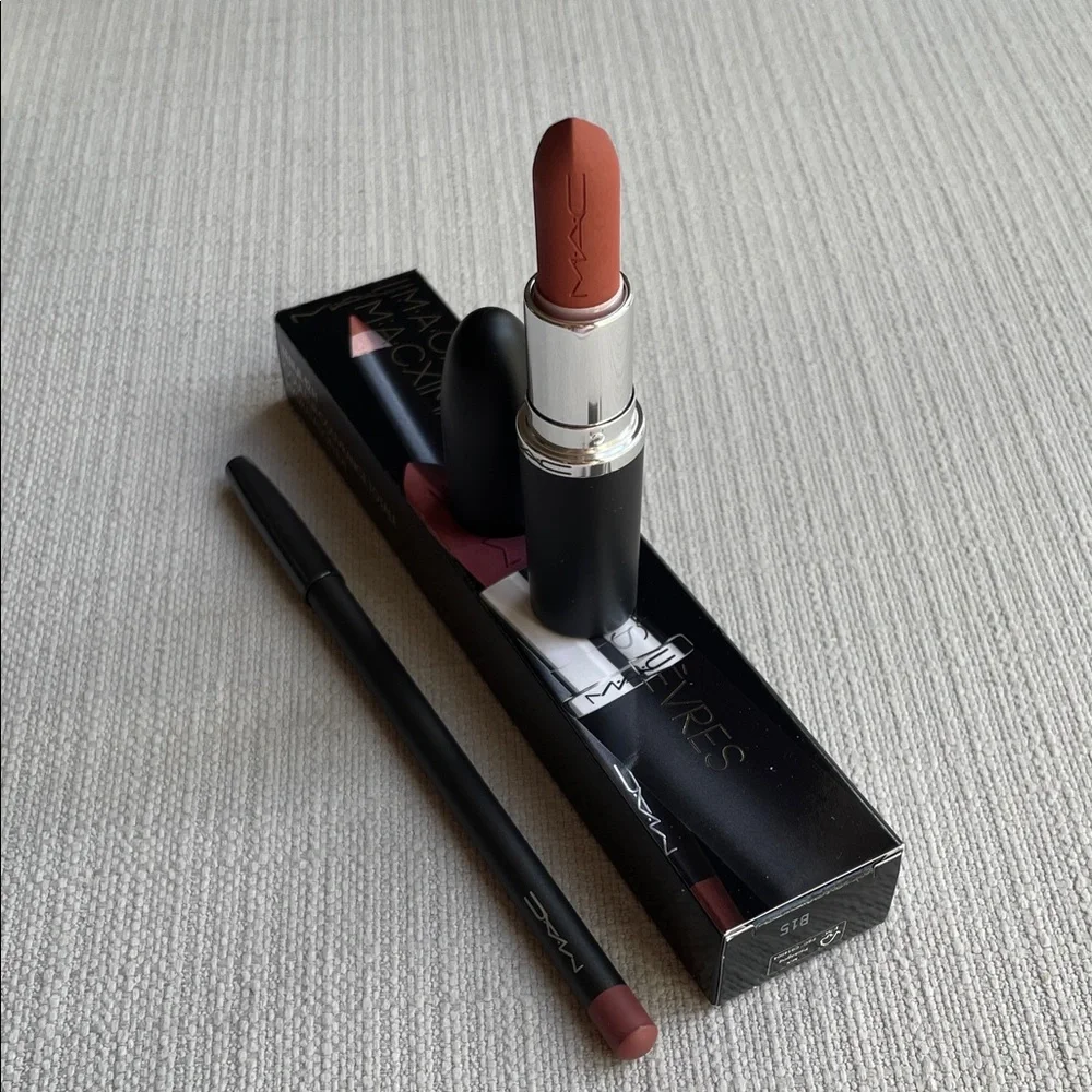 MAC Cosmetics Lipstick & Lip Liner Duo - WHIRL